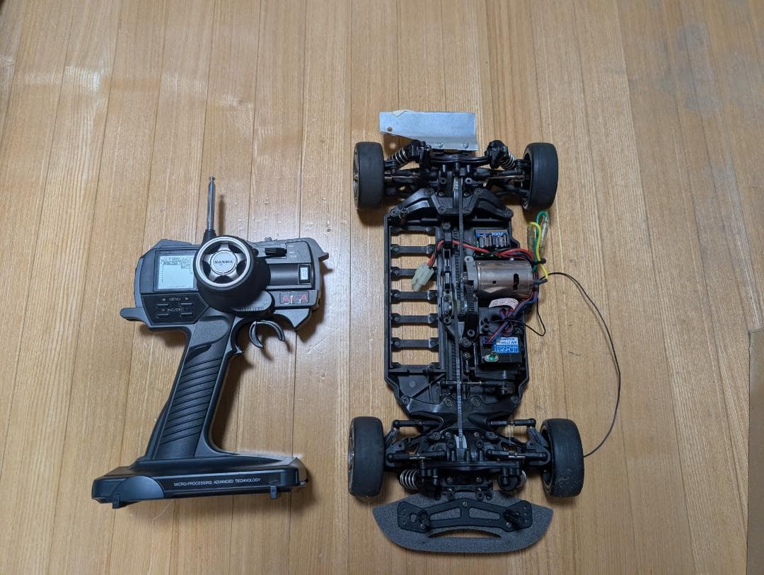 RAYBRIG NSX 2005 RCカーキット