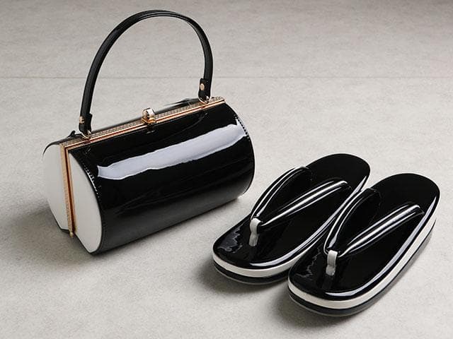 【新品】草履バッグセット 草履24cm (黒&白)　丸型　01998
