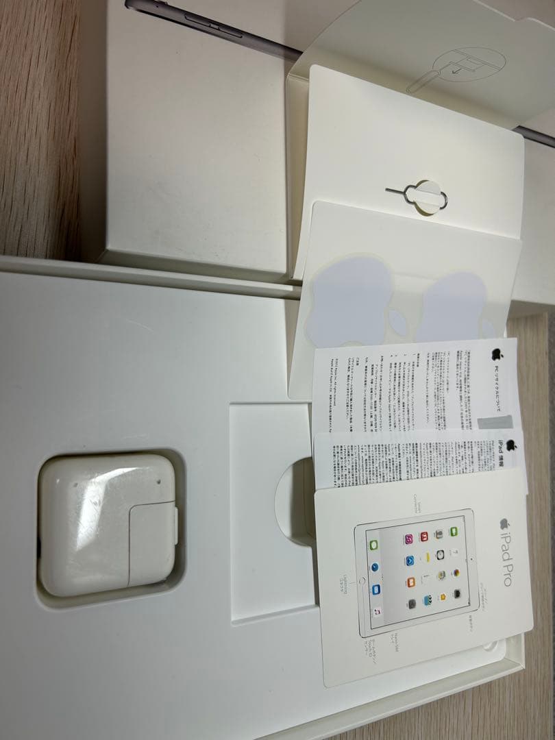 iPadPro9.7 128GB セルラー　simフリー【訳あり】