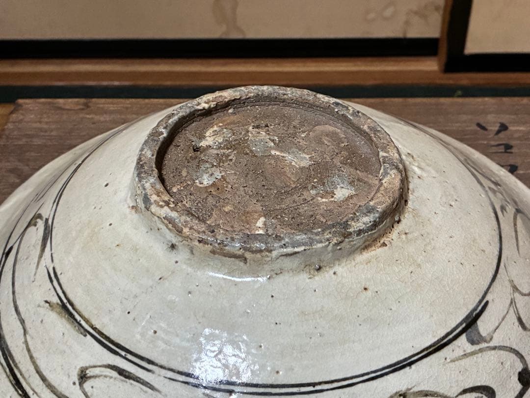 スコータイ ソコタイ 鉄絵タイ焼物 黒呉須 安南 魚紋鉢 箱入 時代物