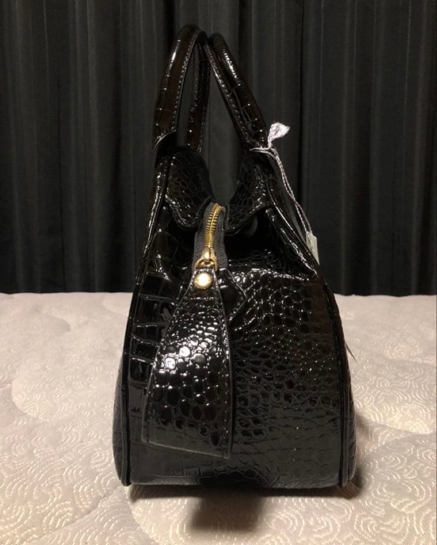 d*9様 Vivienne Westwood クロコダイル風　ハンドバッグ