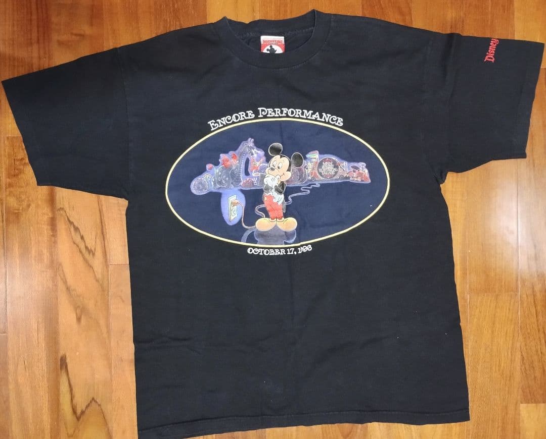 超レア ミッキー x メインストリート・エレクトリカルパレード Tシャツ XL