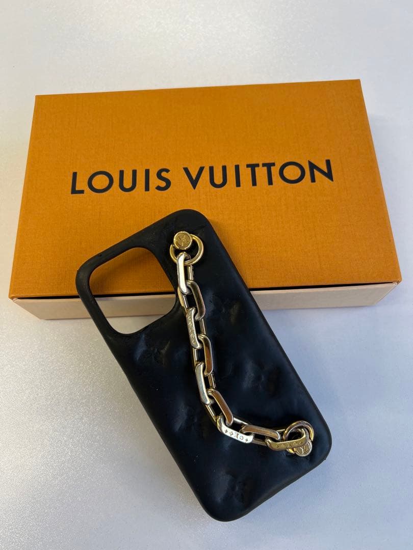 ⭐︎ルイヴィトンiPhone13proケース⭐︎