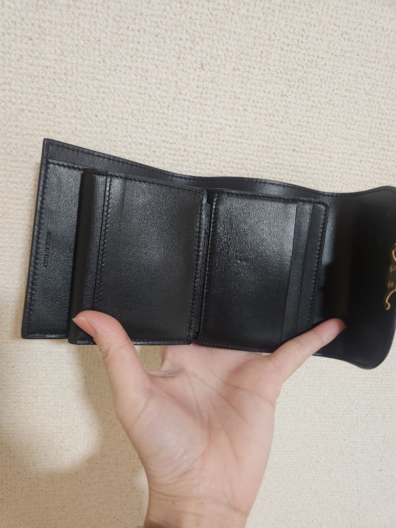 CELINE　トリオンフ　三つ折り財布 ブラック