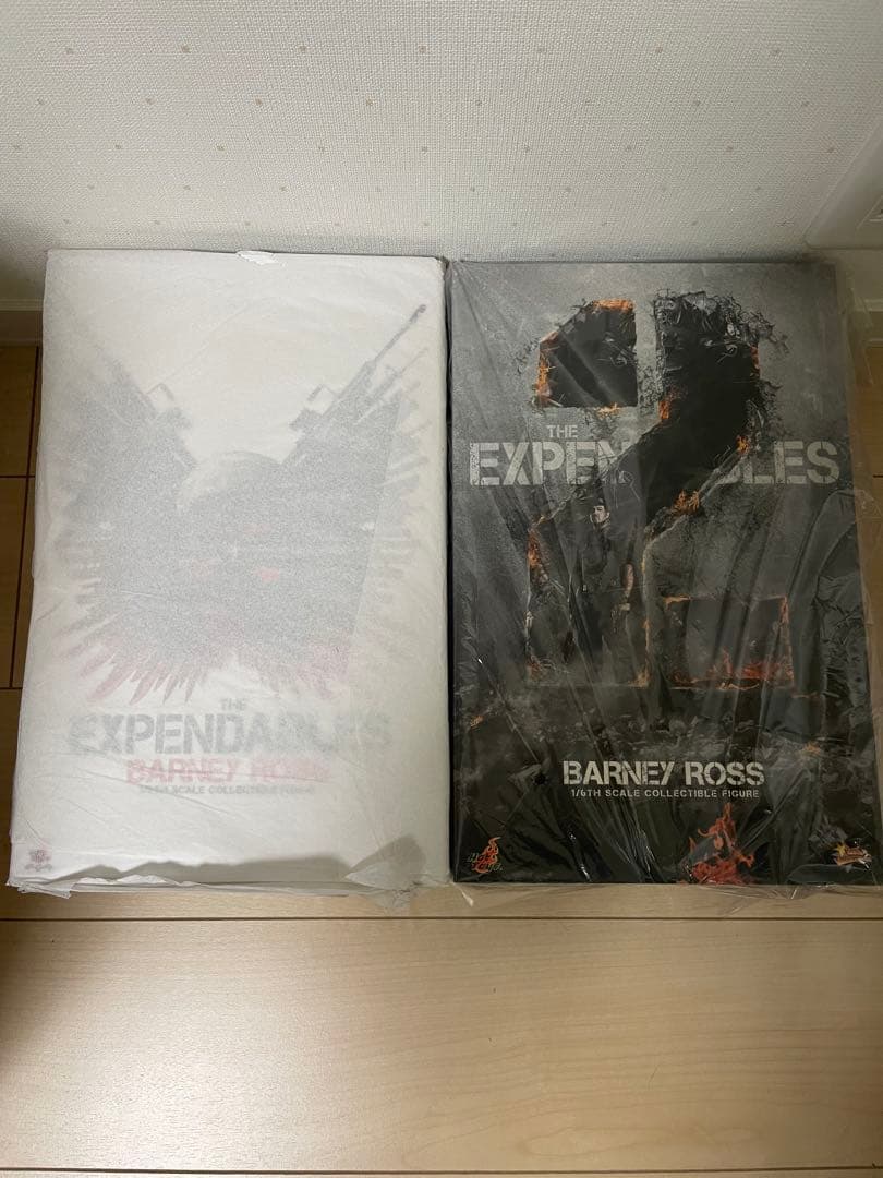 ホットトイズ　エクスペンタブルズ　バーニーロス　2種セット