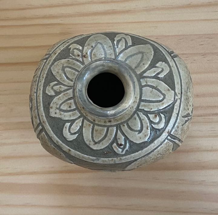 李朝扁壺　掻き落とし　小壺　一輪挿し