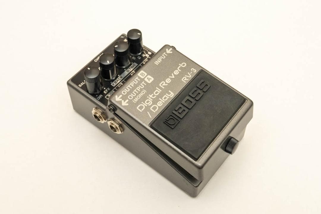 【美品】BOSS RV-3 Digital Reverb Delay おまけ付き