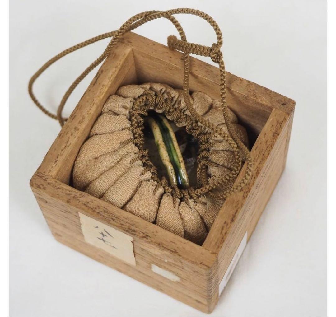 送料無料　コレクター所蔵品　江戸時代 織部香合/香盒　美濃焼 香道具華道具蓋物