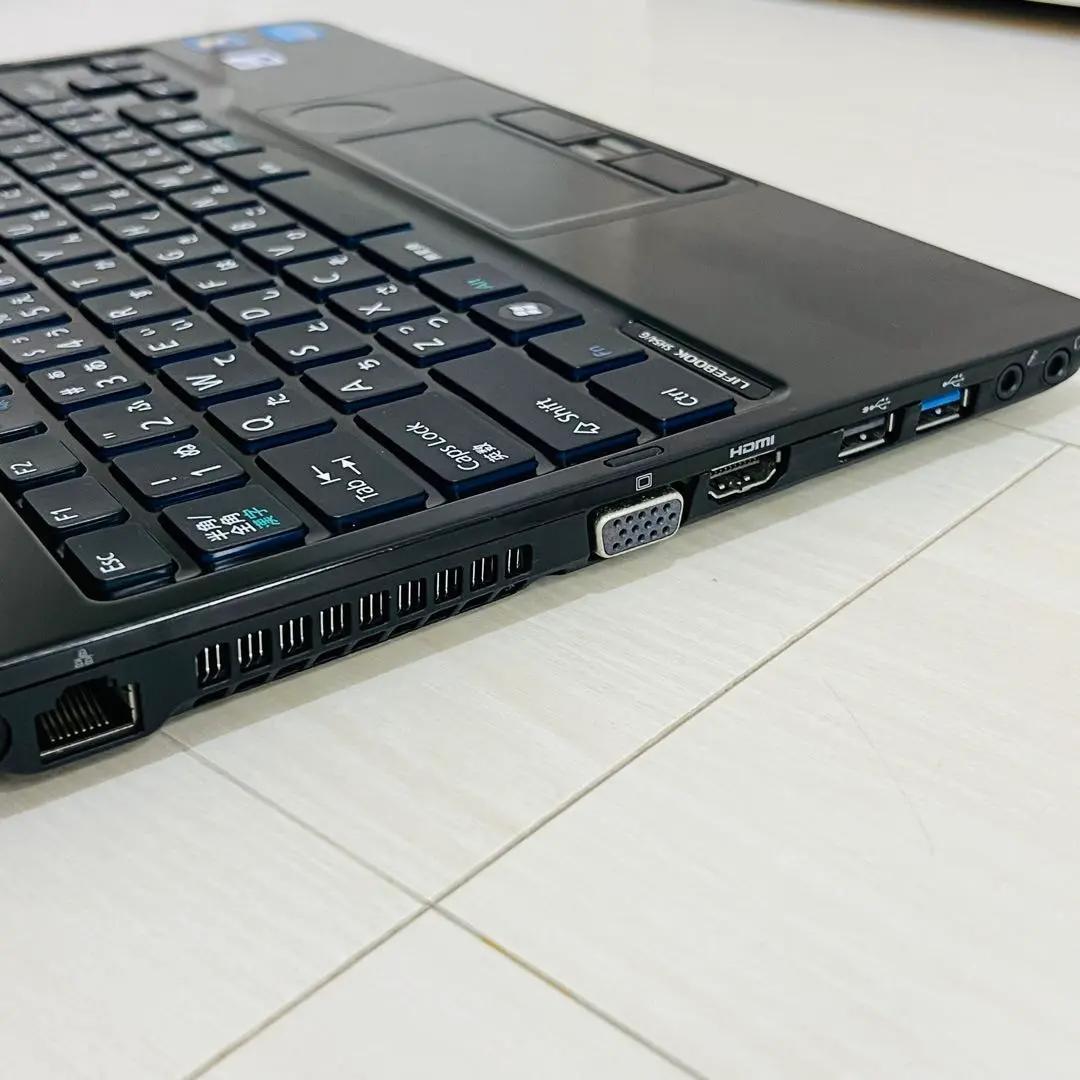 電源ONdeすぐ使える✨LIFEBOOK✨ノートパソコン✨Windows11