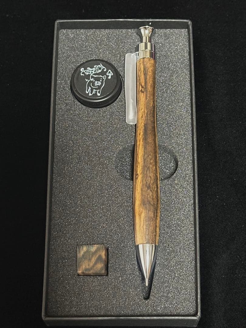 こぶた工房 シャープペンシル 黒柿孔雀杢0.5mm