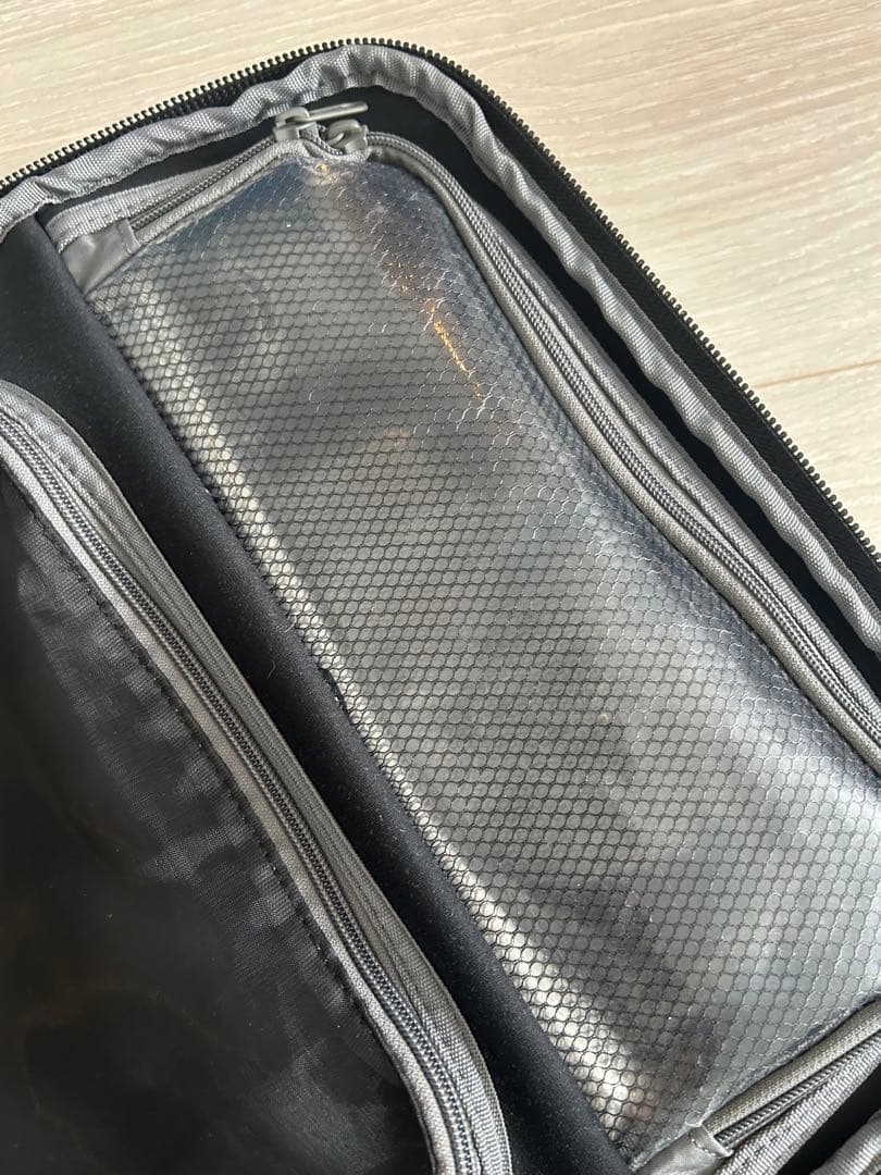 BURTON バートン　キャリーケース　ユズド