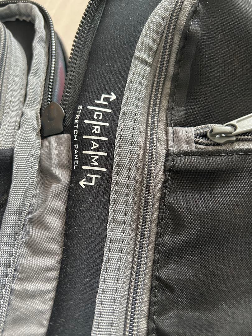 BURTON バートン　キャリーケース　ユズド