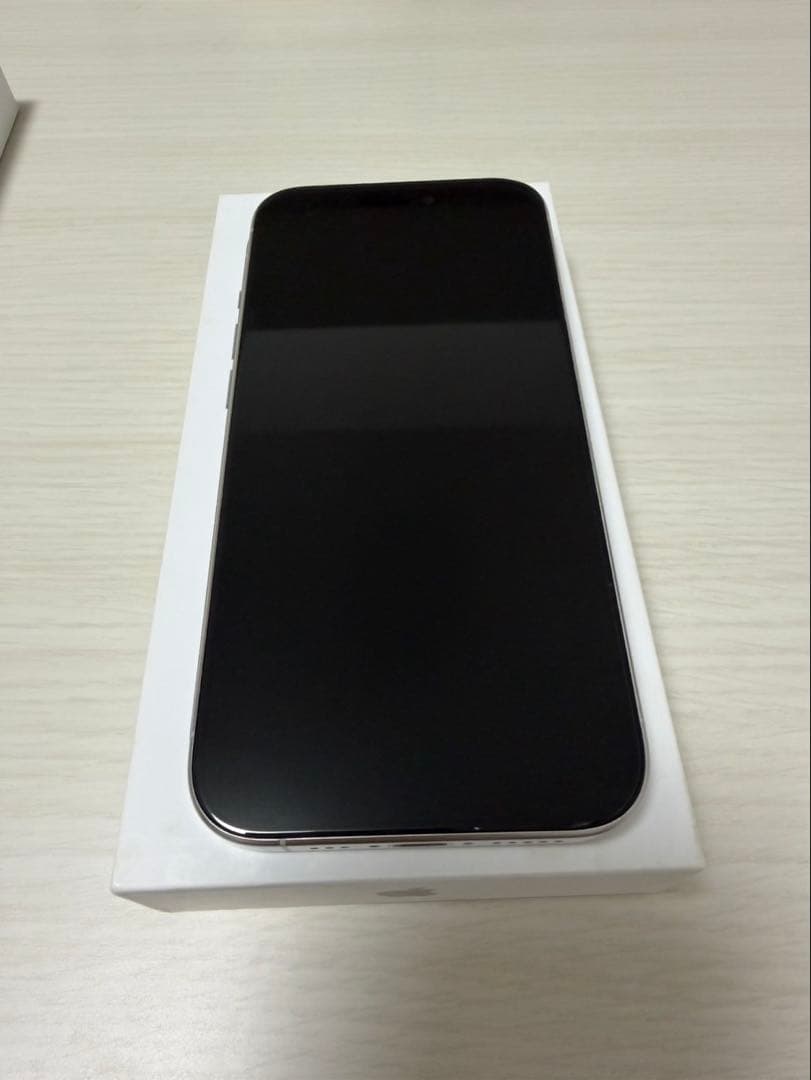 携帯電話本体 iPhone15pro 128GB