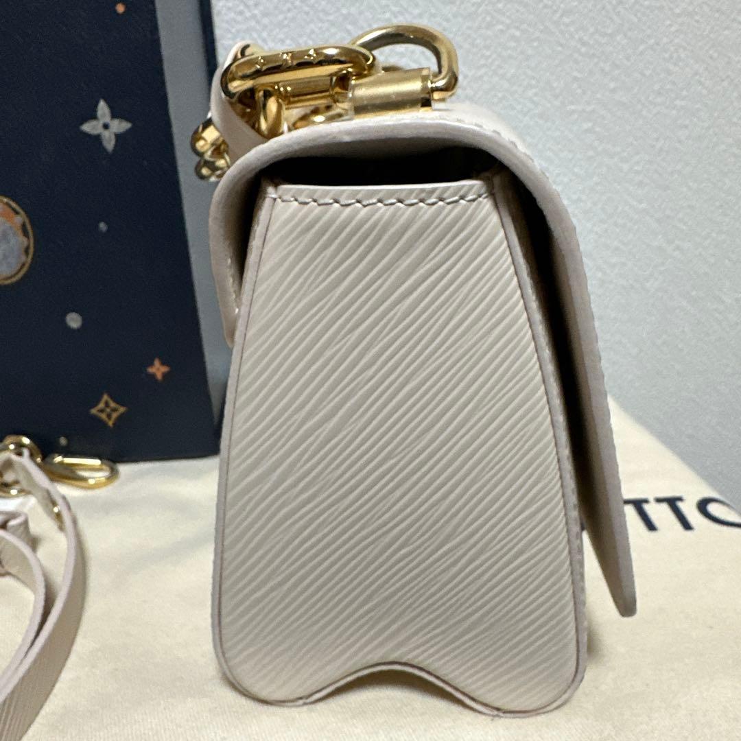 LOUIS VUITTON バッグ