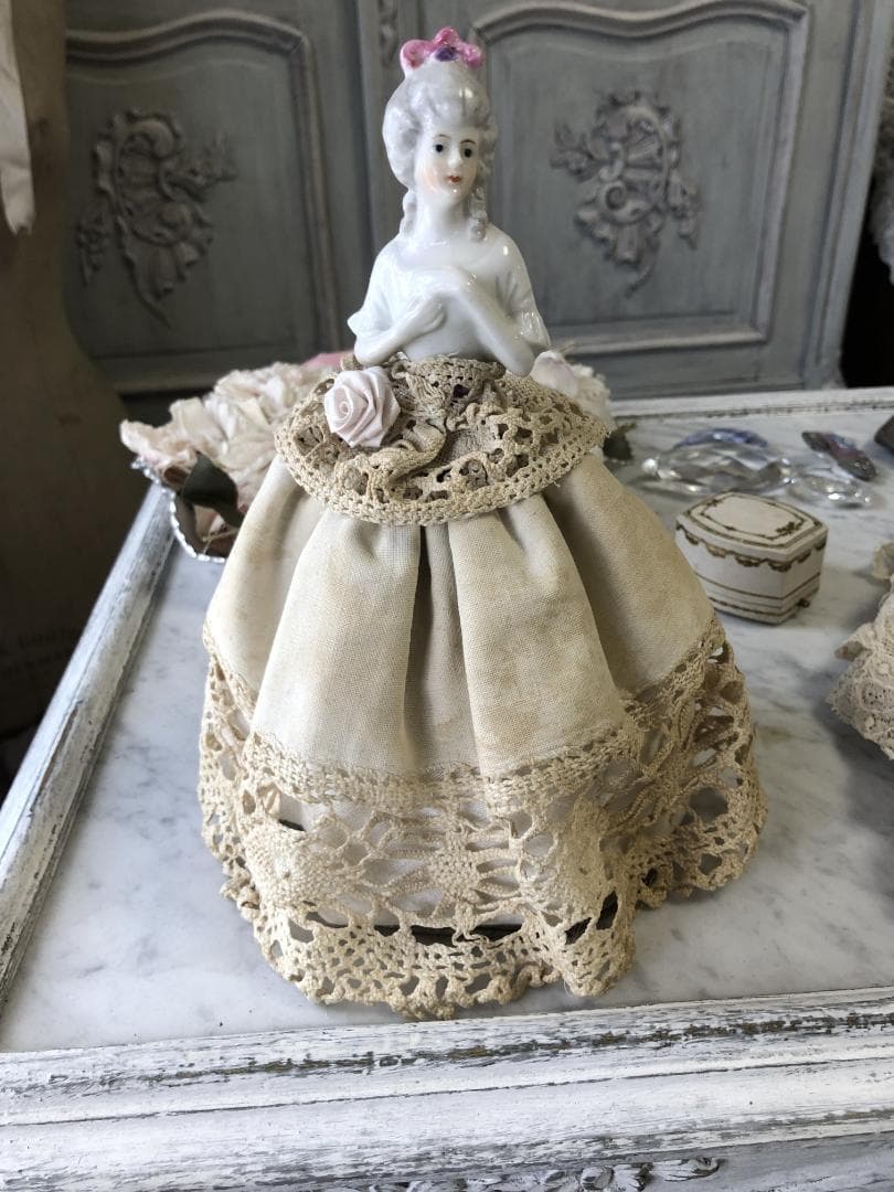 フランスアンティーク　ポーセリン　ドール