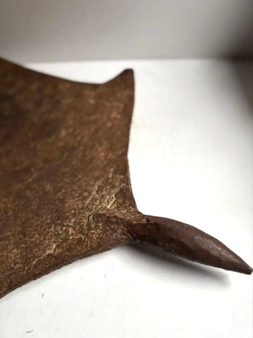 566 骨董 アンティーク アフリカ ナイジェリア アンガス族 貨幣 鉄製 希少