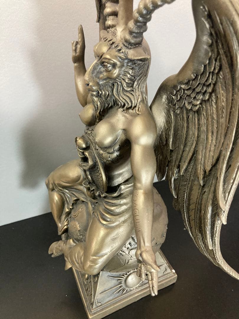 [セール中] バフォメット彫像　置物　アンティーク アート 美術品 悪魔