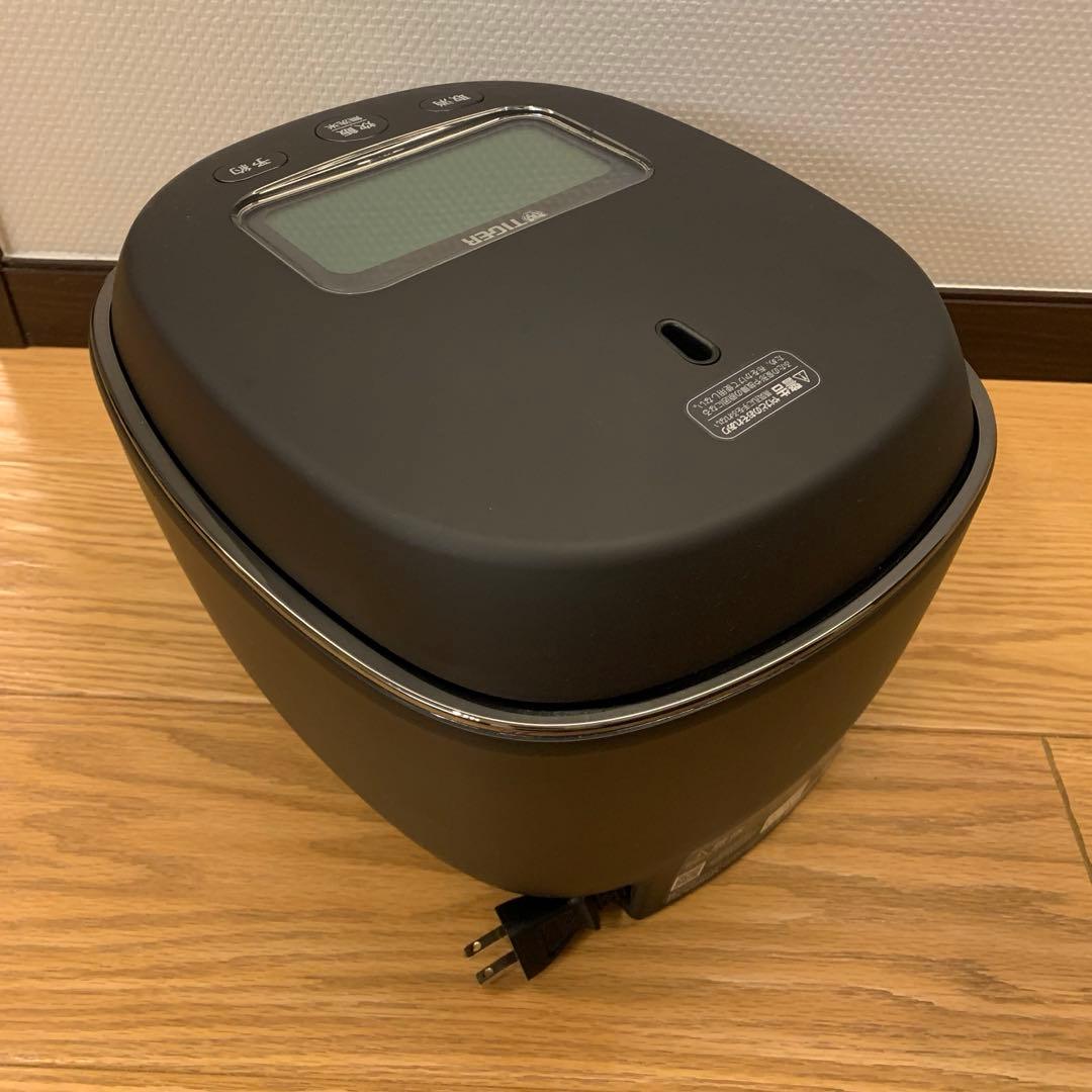 タイガー炊飯器力圧IH 5.5合　2021年製 JPL-G100 新品約9万円