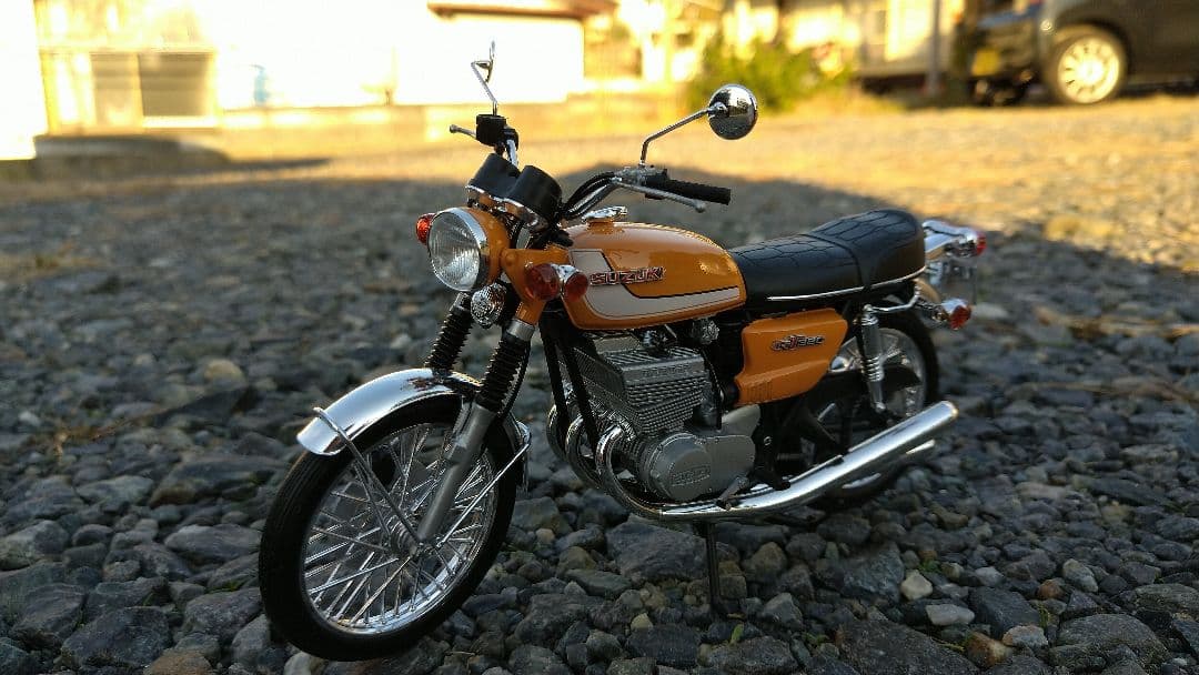 GT380プラモデルのみの販売。製作依頼用マイキーのフィギュア付きません。