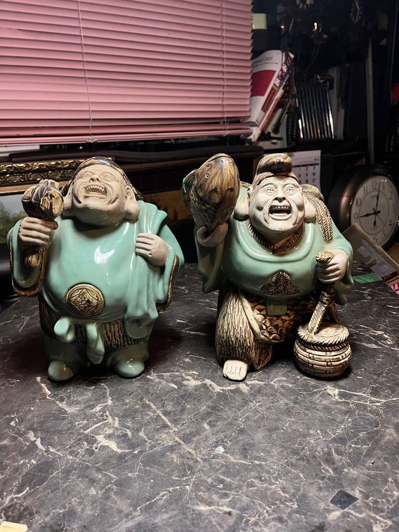 大黒天大黒様 恵比寿様、 明治時代の青磁 貴重な1対 七福神　 青磁 陶器製