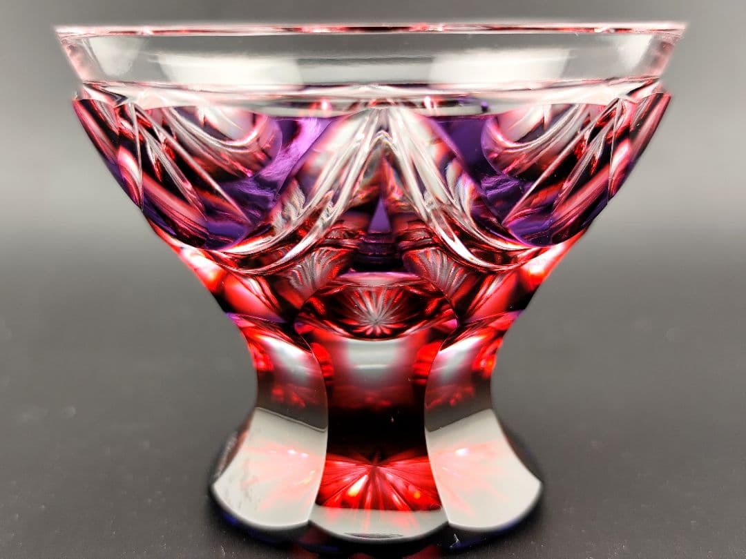 定価45100円☆未使用☆薩摩切子 二色被せ 脚付盃（切子、江戸切子、薩摩切子）