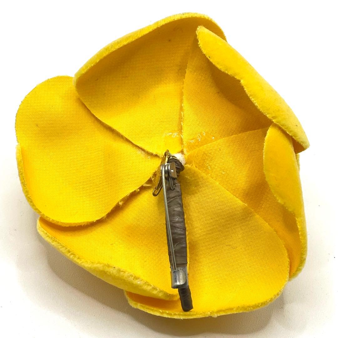 CHANEL シャネル カメリア コサージュ ピンブローチ ベロア イエロー