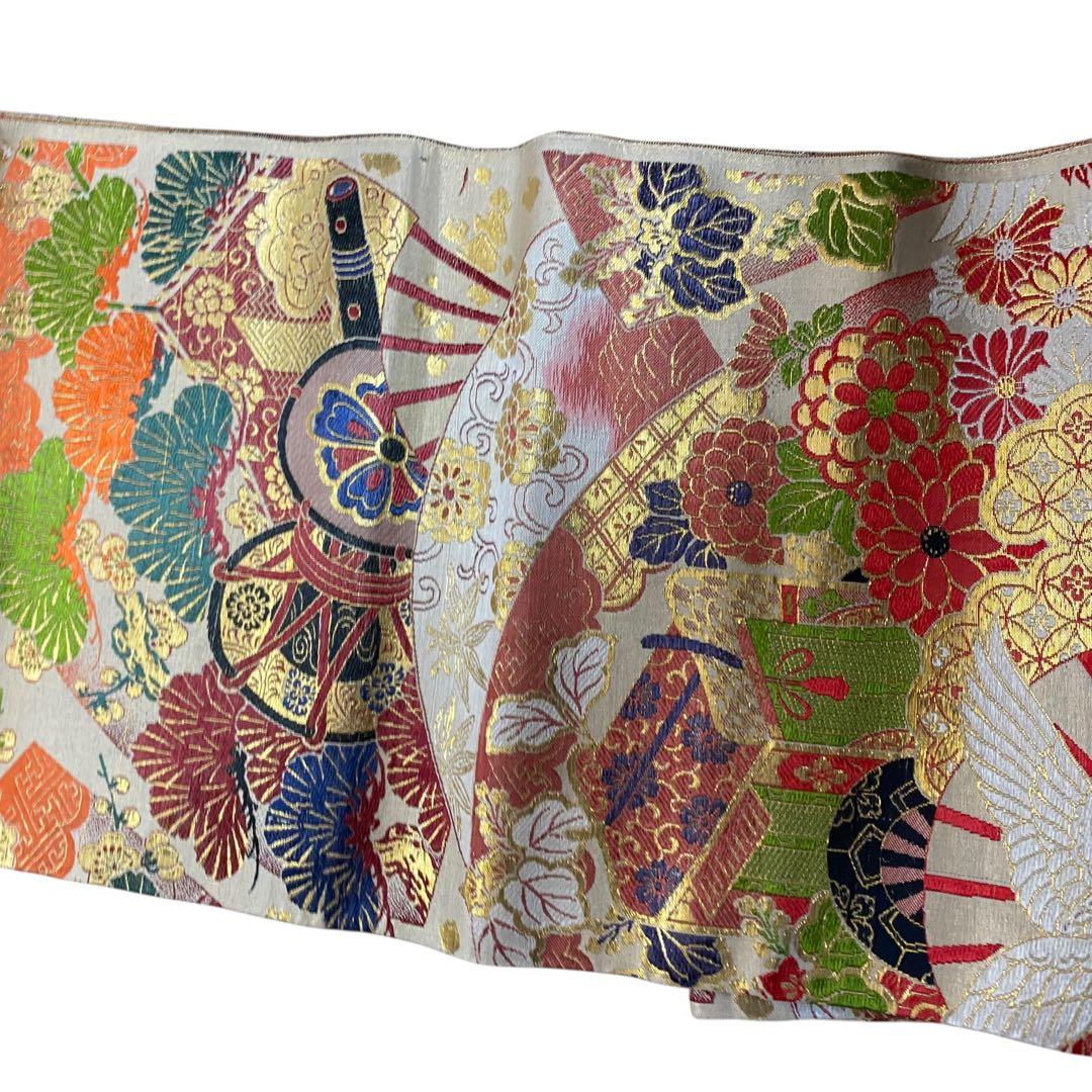 未使用　西陣織　ヴィンテージ 古布　反物　帯や着物にも　鶴、金系　正絹