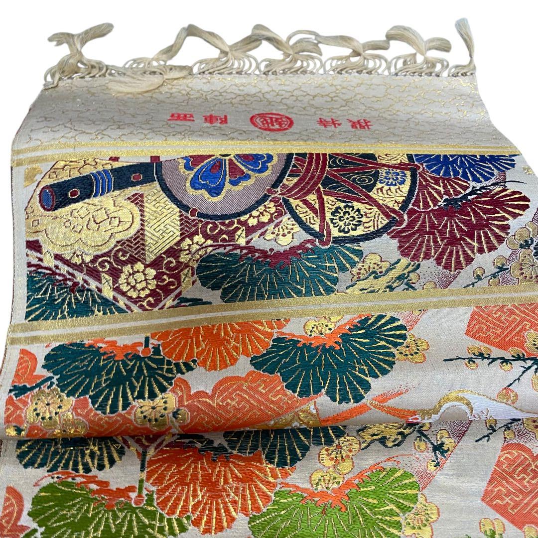 未使用　西陣織　ヴィンテージ 古布　反物　帯や着物にも　鶴、金系　正絹