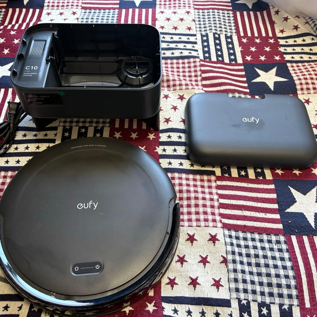 C10 ロボット掃除機 25年製　自動排出ステーション付き