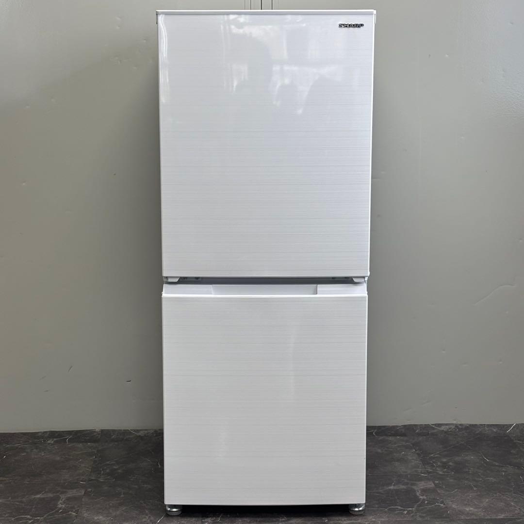 ∞送料込！設置対応◎2022 SHARP 152L 冷蔵庫 SJ-D15H-W