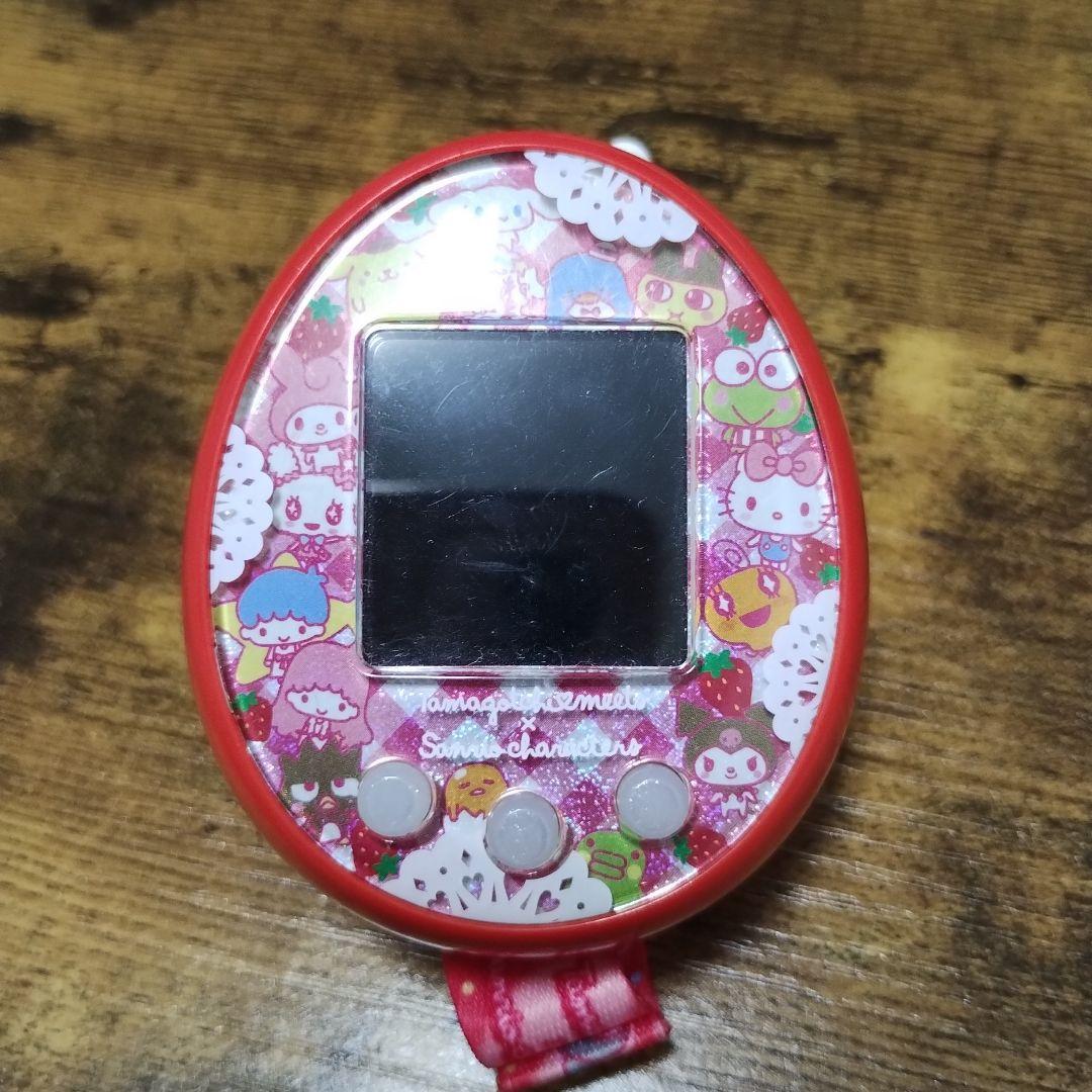 たまごっちみーつ サンリオキャラクターズ 　赤