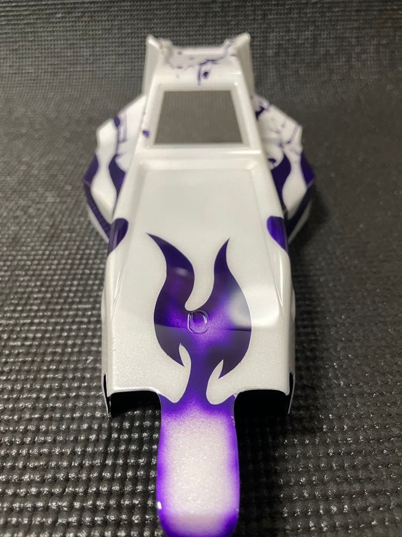 Gフォース　ジェノバ塗装済みボディ