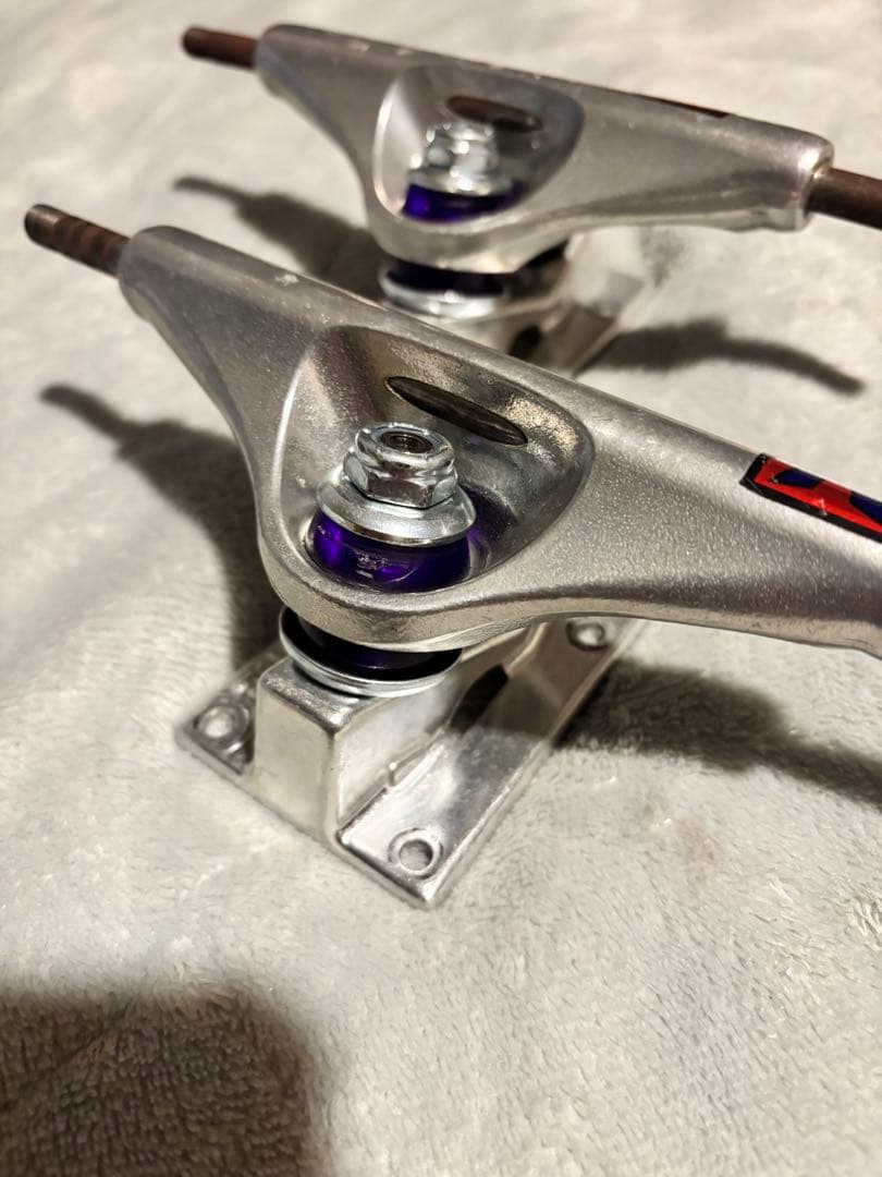 【新品同様】Venture ベンチャートラック V-HOLLOW 5.2 HI