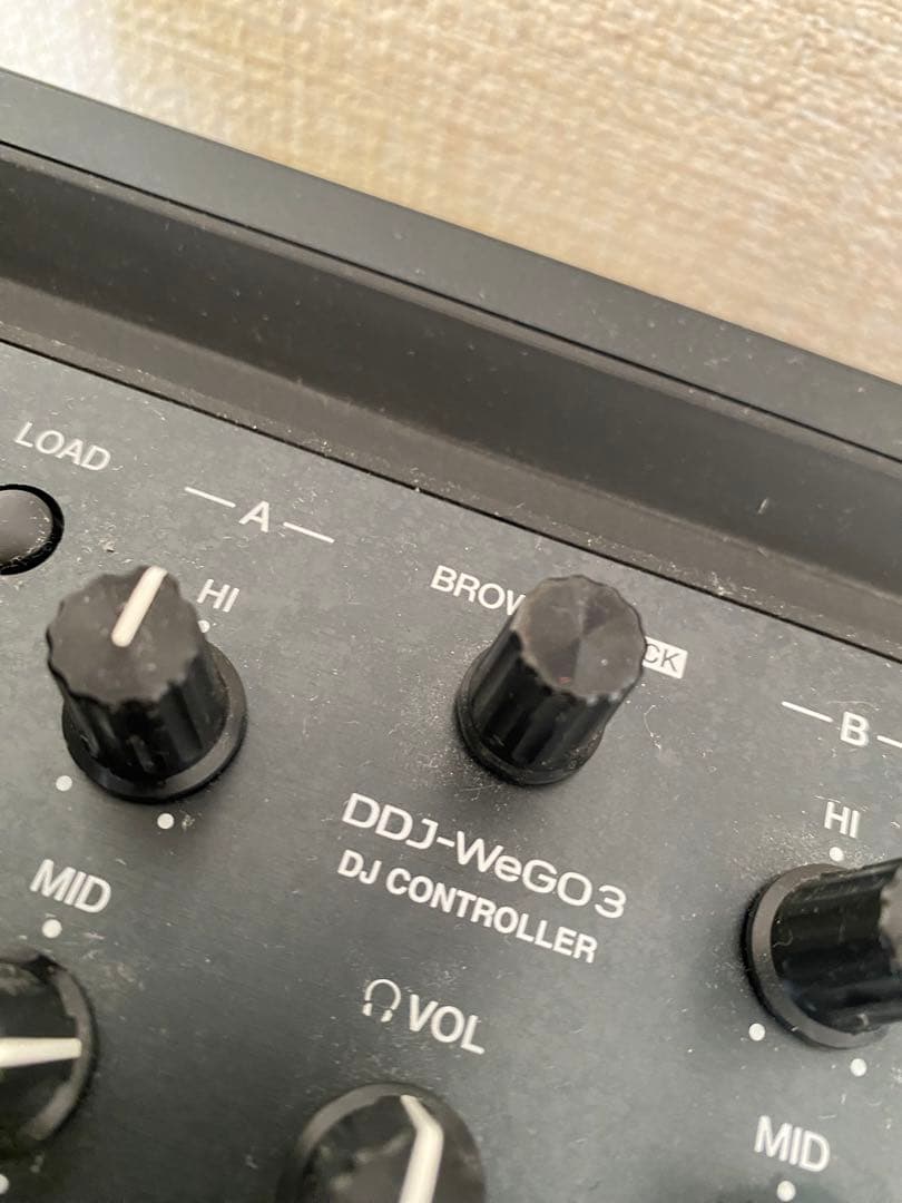 ddj-wego3 スピーカー ヘッドフォン付き