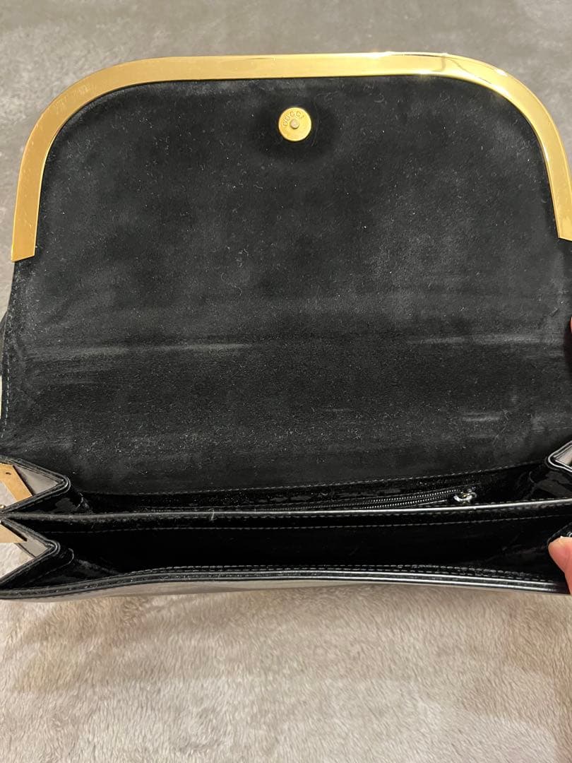 グッチ　GUCCI ブラック　バッグ　ゴールドトリム