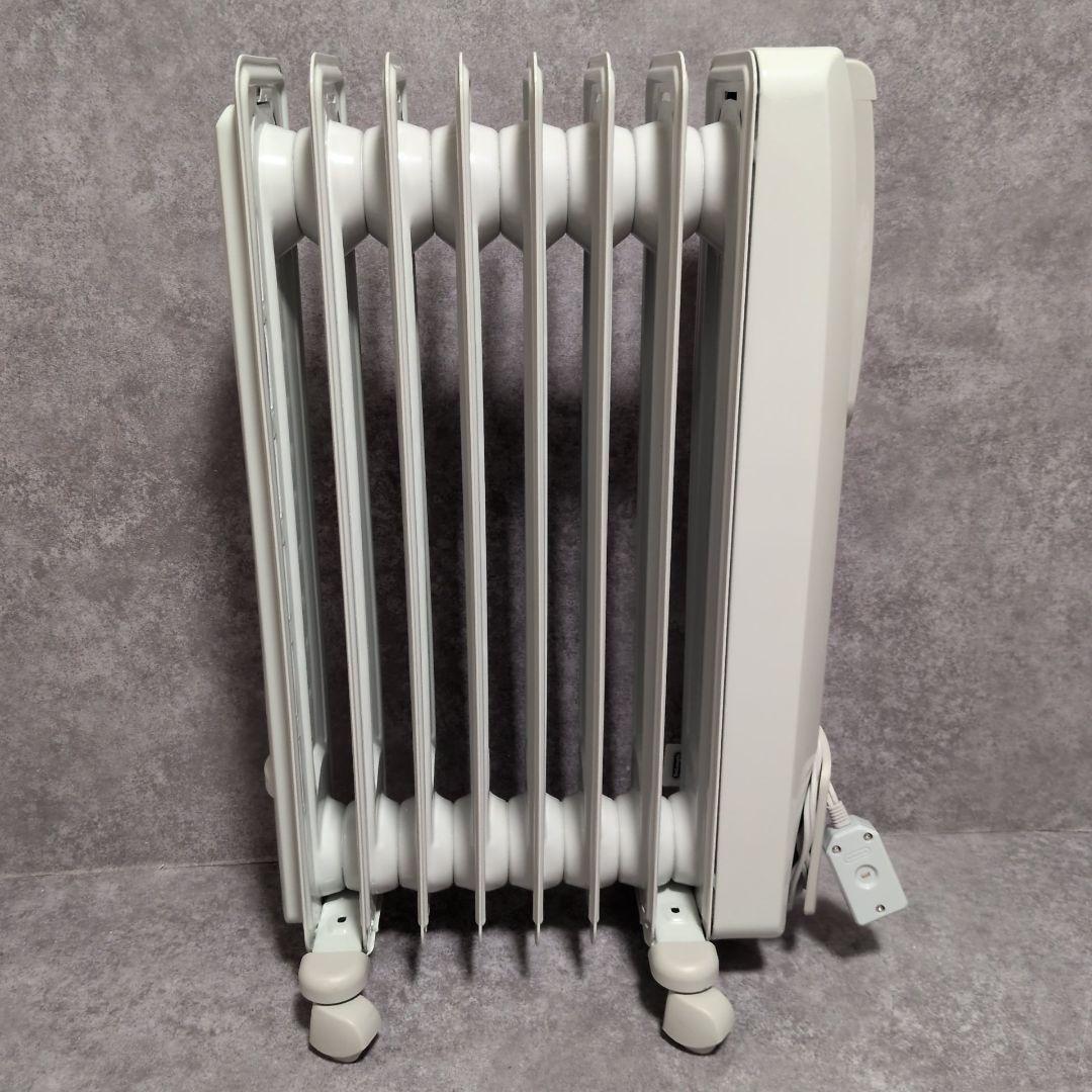 DeLonghi デジタルオイルヒーター KHD410812-GC