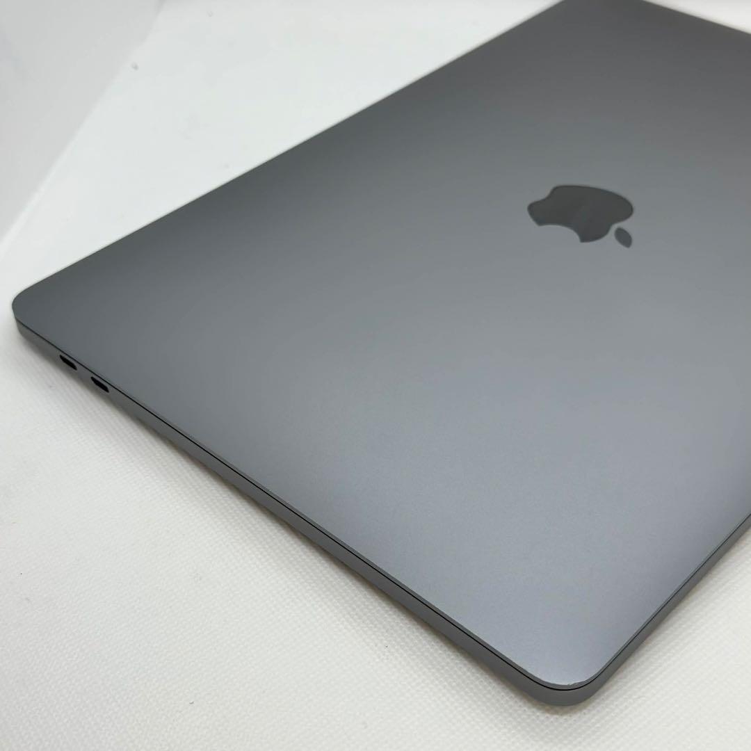 MacBook Pro 13インチ（2019)スペースグレイ