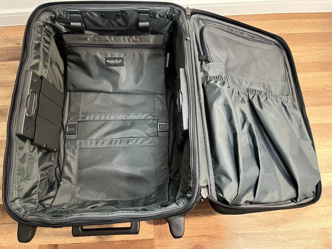 バッグ Briggs & Riley Baseline Global Carry-On