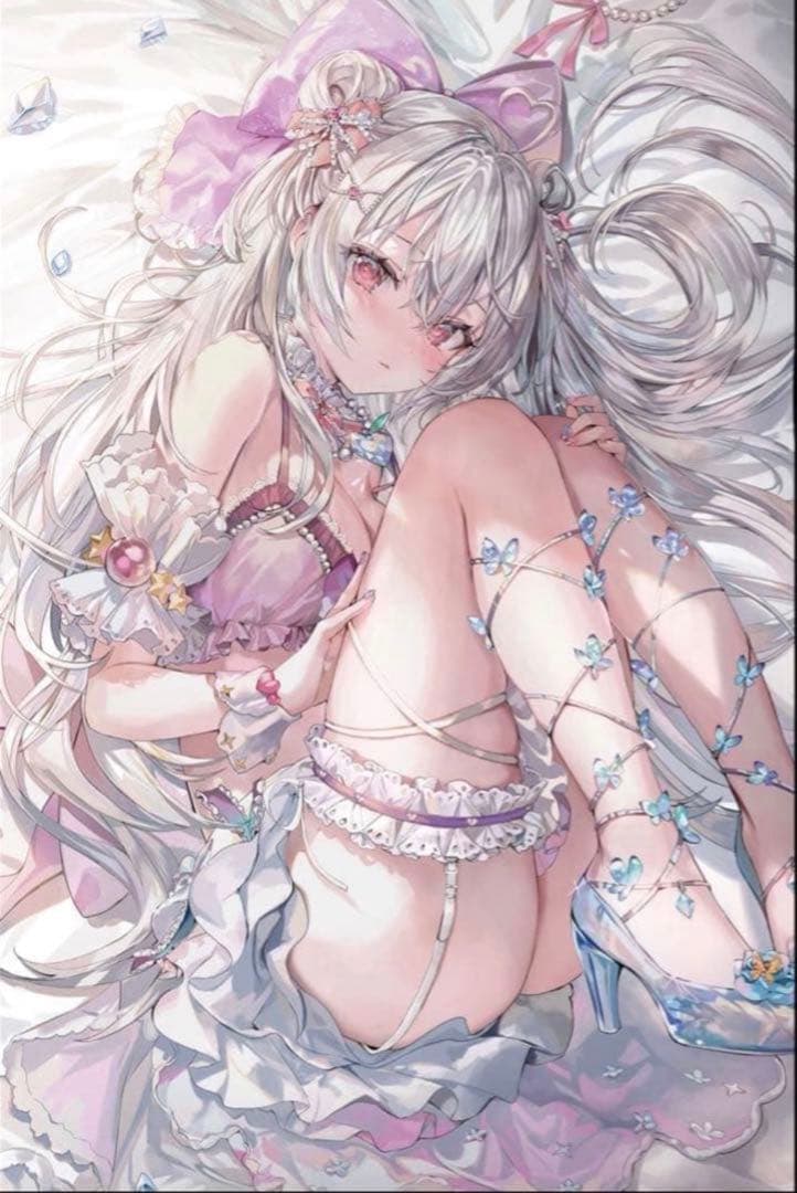 ももこ　タペストリー　ひより