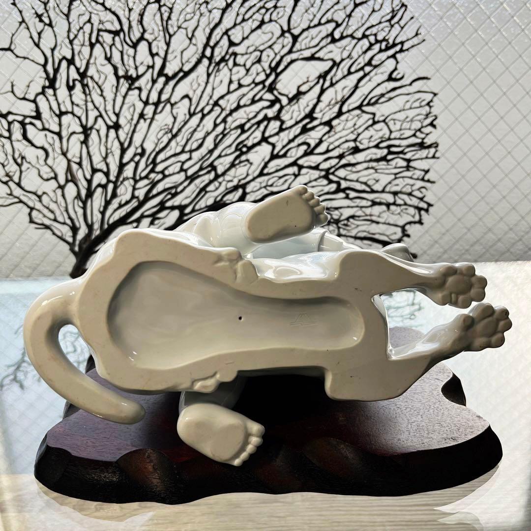 骨董　超希少　深川製磁 童子と犬 犬 子供と犬の戯れ 置物 宮内庁御用達