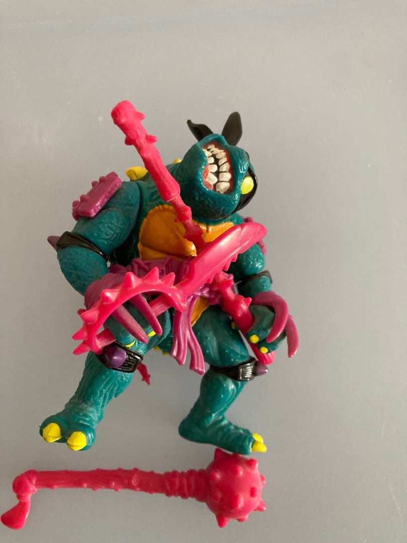 ミュータントタートルズ　SLASH　スラッシュ