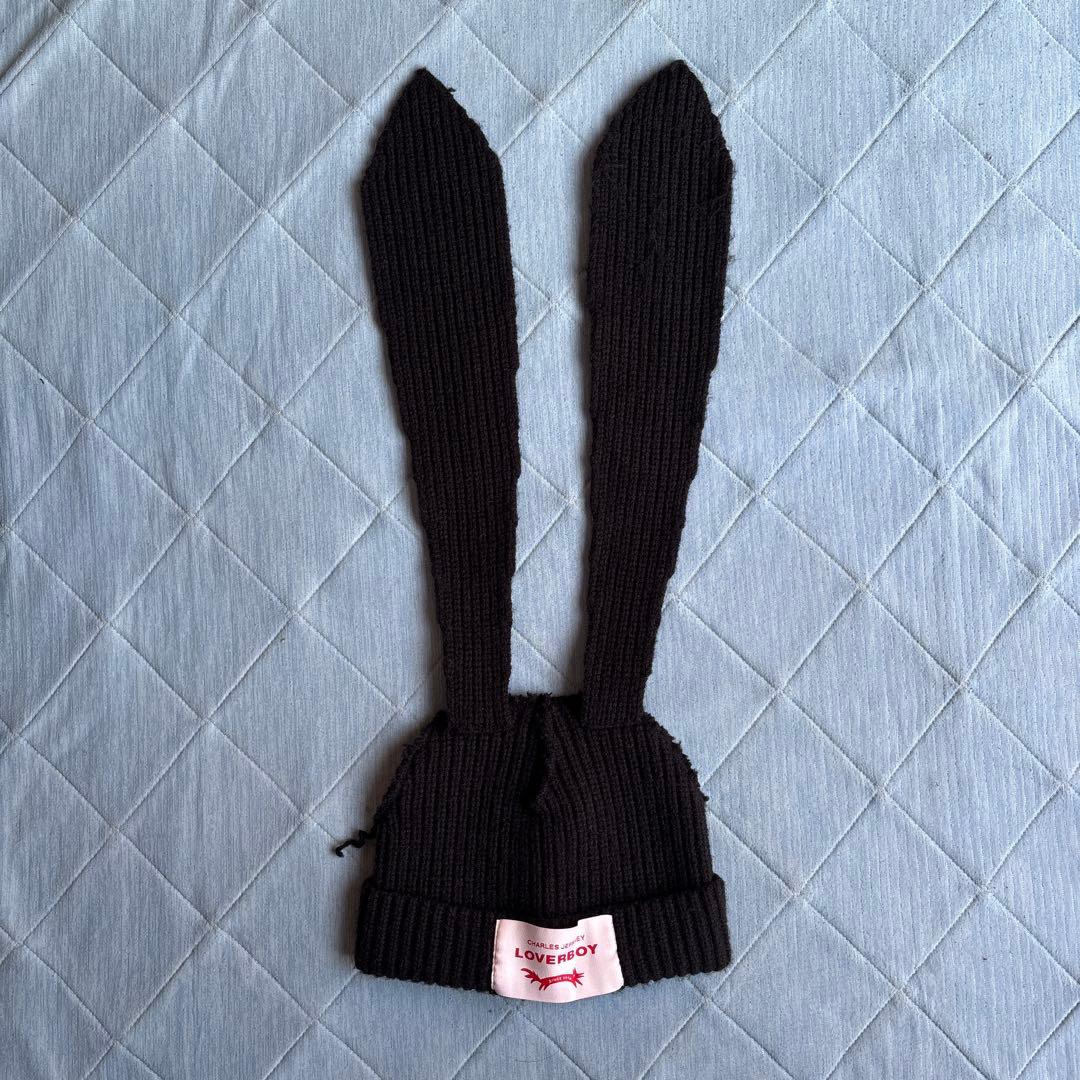 LOVERBOY うさ耳ニット帽