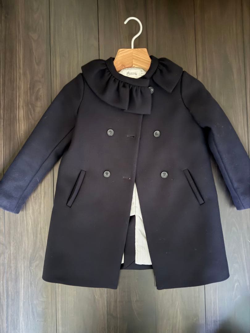 Bonpoint（ボンポワン）ネイビーフリル付き襟コート8A/130