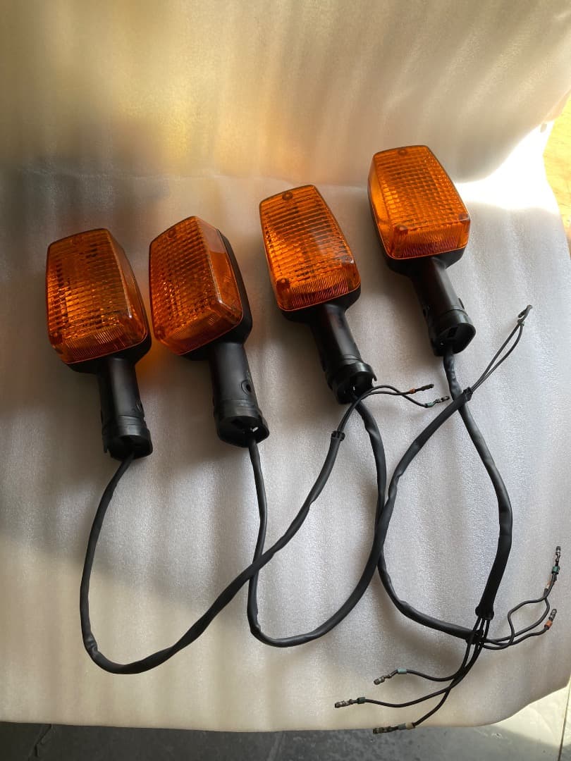 CBX1000 CB750FC 共用 ウインカー　 4個セット