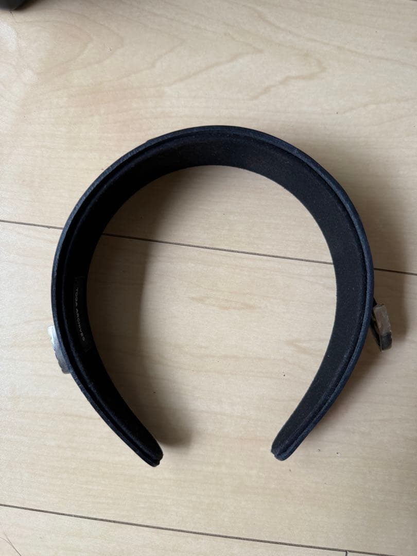 TOGA ヘアバンド　箱付き