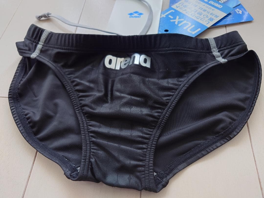 arena NUX-f ニュークス ARN-6015光沢ブラック Mサイズ競パン