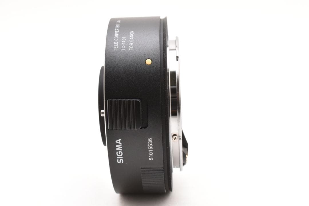超美品 シグマ テレコンバーター 1.4x TC-1401 キヤノン用 ケース付
