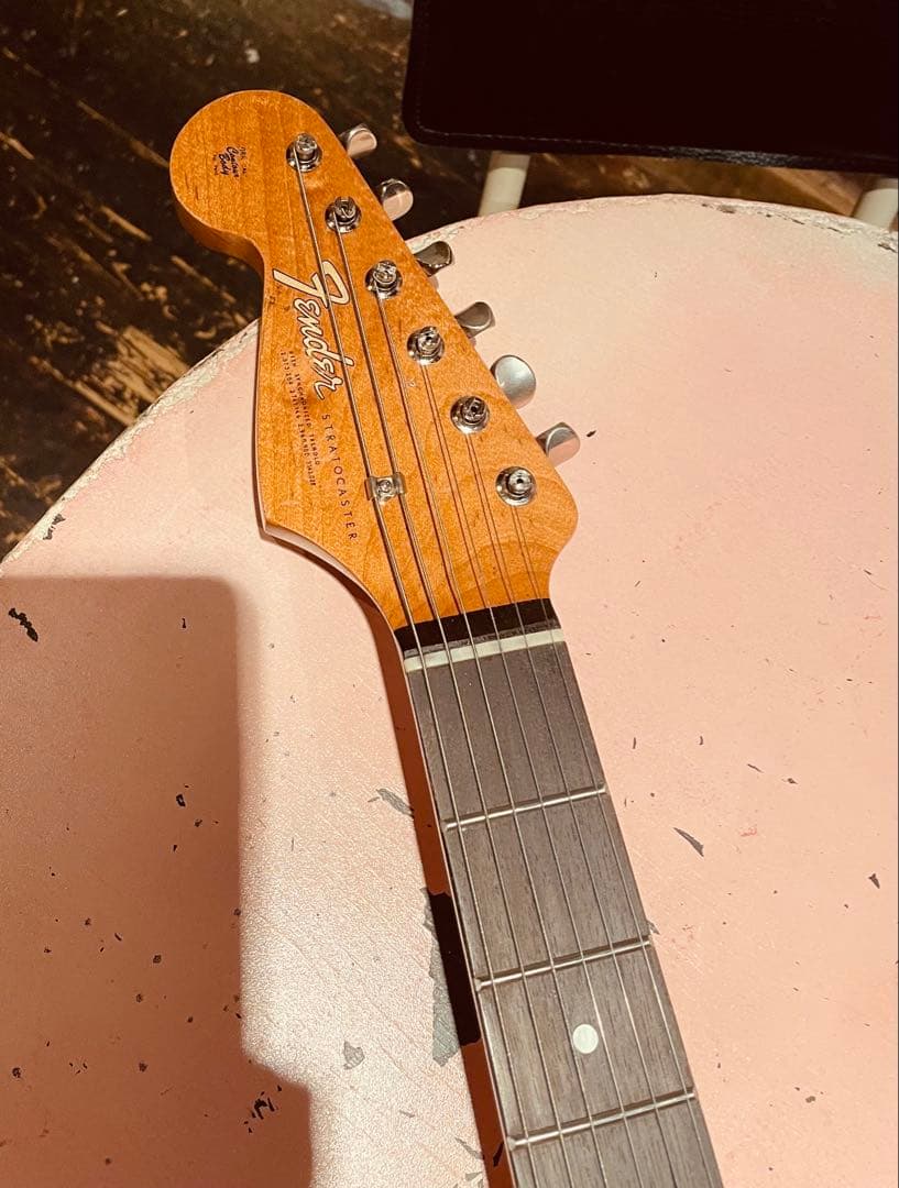 Fender Stratocaster ブラック