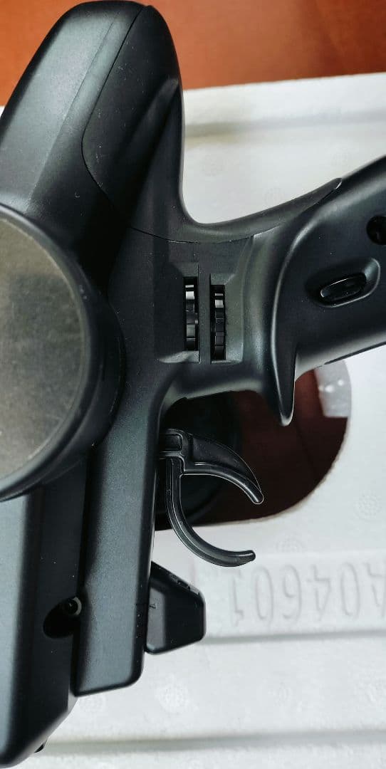 Futaba 4PK-24G 送信機 受信機付き