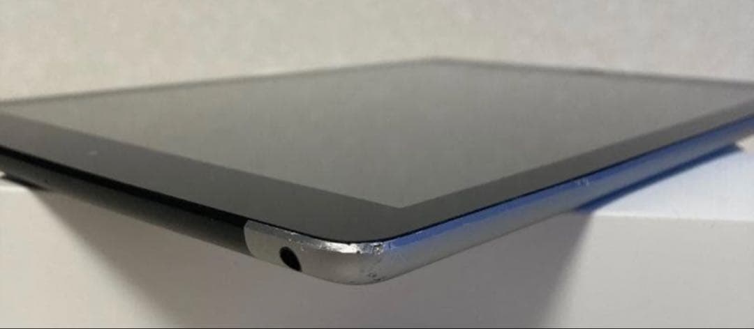 ipad 第5世代　シルバー　Wi-Fi+Cellular　32GB